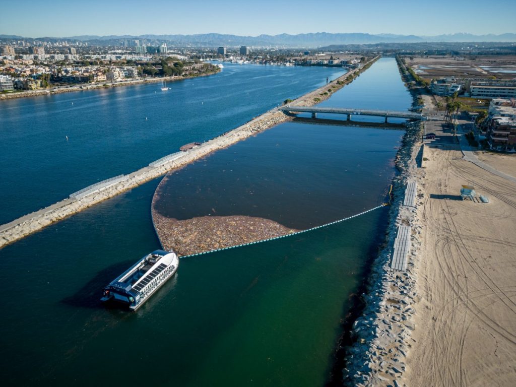 20partners-dutyfree 221110_The_Ocean_Cleanup_Interceptor_007_Ballona_Creek_Drone_27-1-scaled-1-1024x768 Being truly sustainable means thinking big Journal  